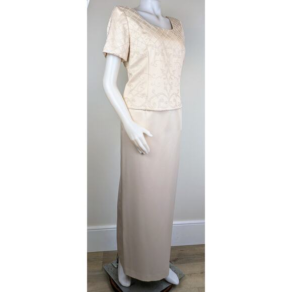 Karen Miller Cream Satin Beaded Short Sleeve Formal Event Maxi Dress Size 10 - Picture 2 of 11